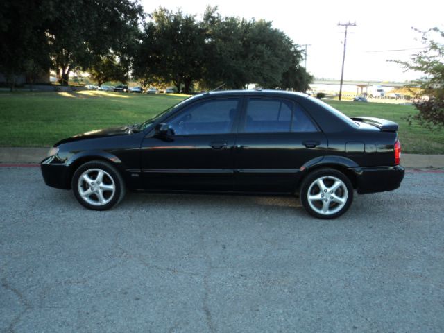 Mazda Protege 2002 photo 3