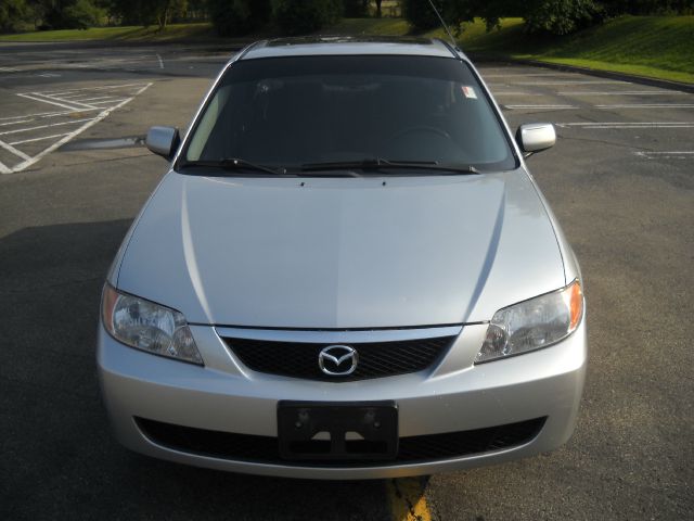 Mazda Protege 2002 photo 3