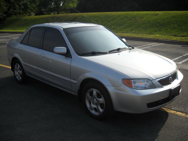 Mazda Protege 2002 photo 4