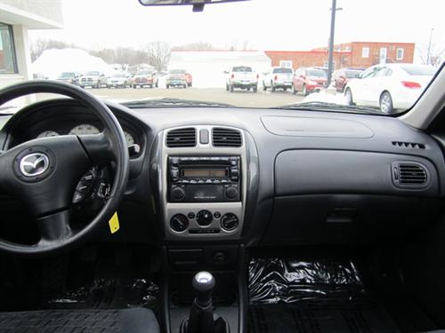 Mazda Protege 2002 photo 1