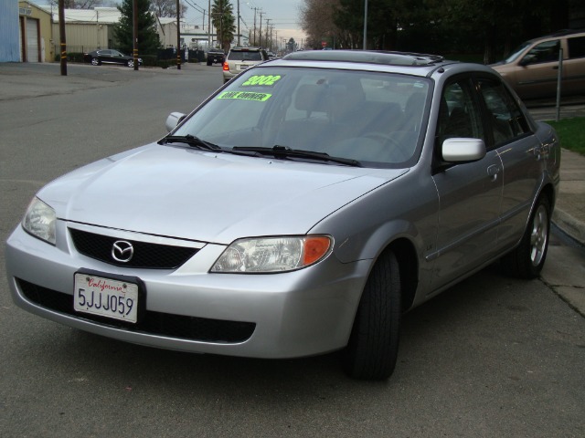 Mazda Protege 2002 photo 1