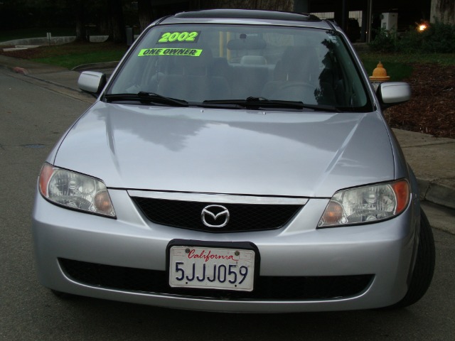 Mazda Protege 2002 photo 3