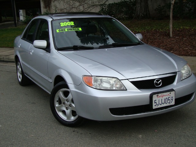 Mazda Protege 2002 photo 4