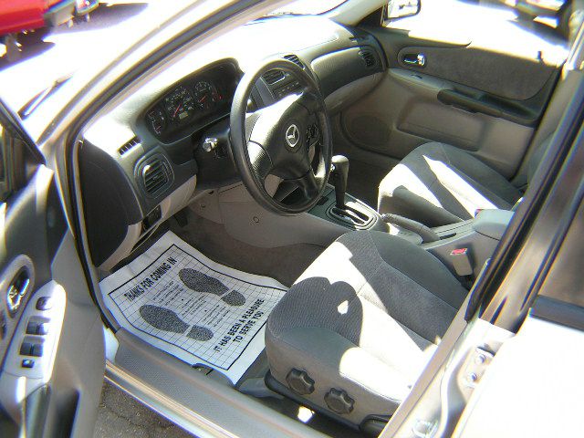 Mazda Protege 2002 photo 1