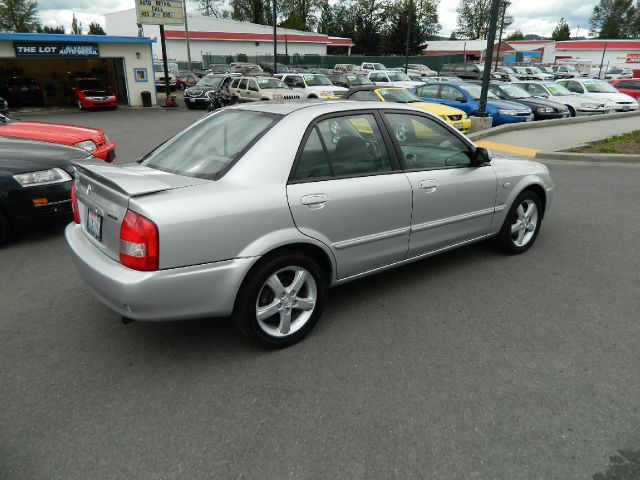 Mazda Protege 2003 photo 3