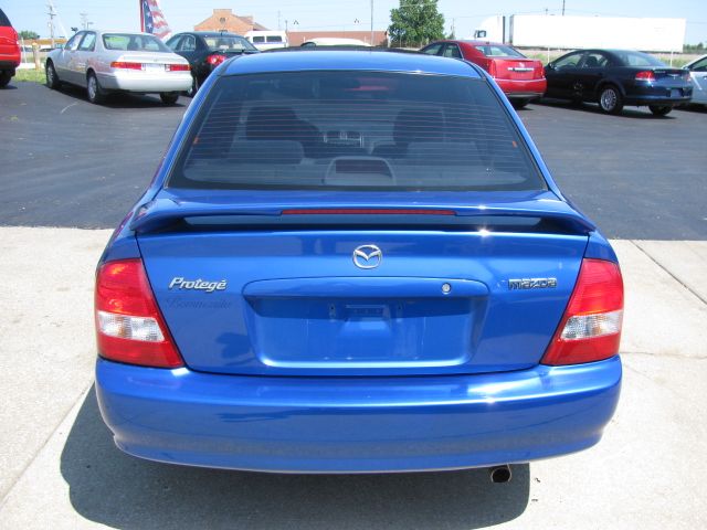 Mazda Protege 2003 photo 2