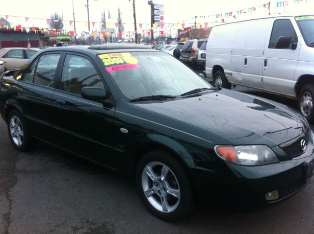 Mazda Protege 2003 photo 2