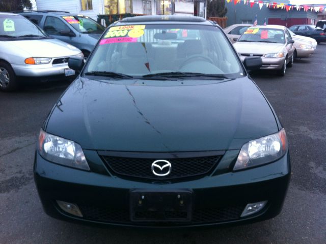 Mazda Protege 2003 photo 3