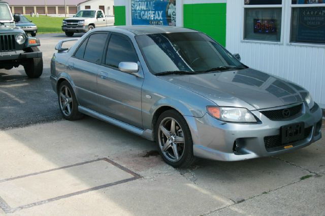 Mazda Protege 2003 photo 4