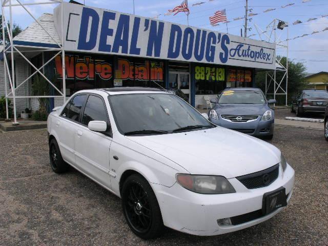 Mazda Protege 2003 photo 2