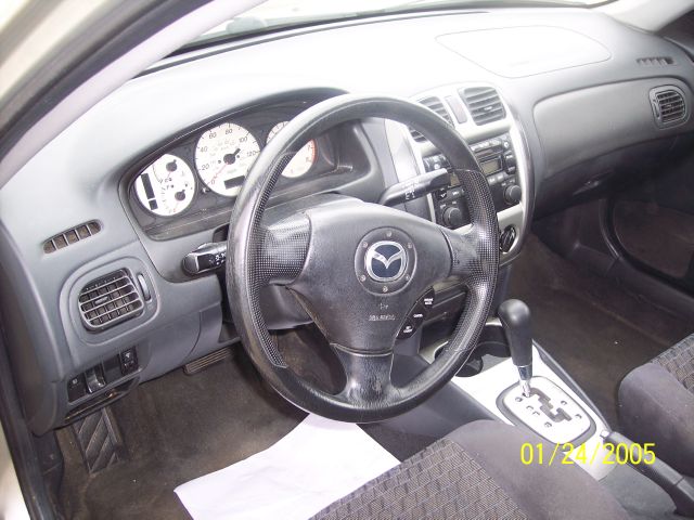 Mazda Protege 2003 photo 1