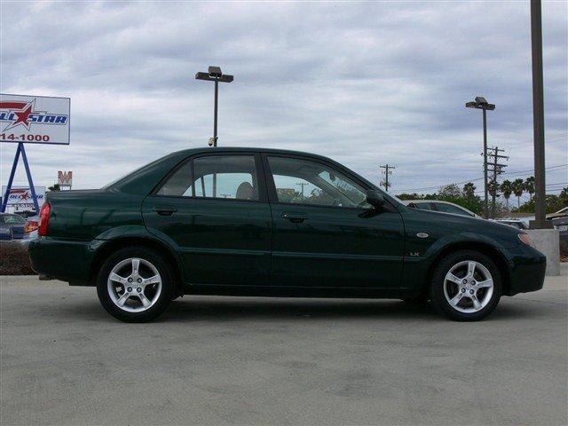 Mazda Protege 2003 photo 3