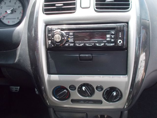 Mazda Protege 2003 photo 10