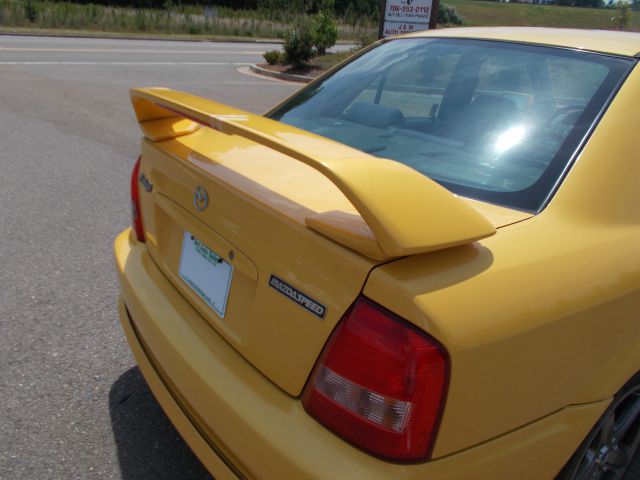 Mazda Protege 2003 photo 4