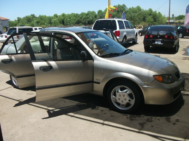 Mazda Protege 2003 photo 2