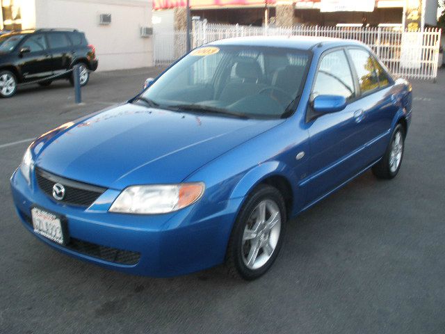 Mazda Protege 2003 photo 4