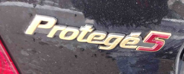 Mazda Protege5 2002 photo 2