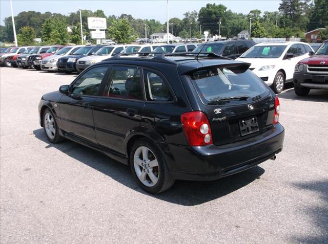 Mazda Protege5 2002 photo 2