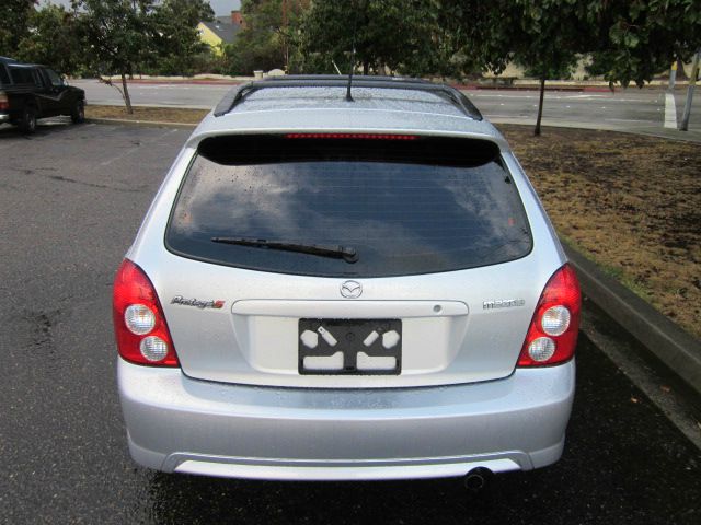 Mazda Protege5 2002 photo 2