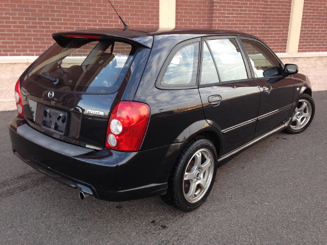 Mazda Protege5 2003 photo 2