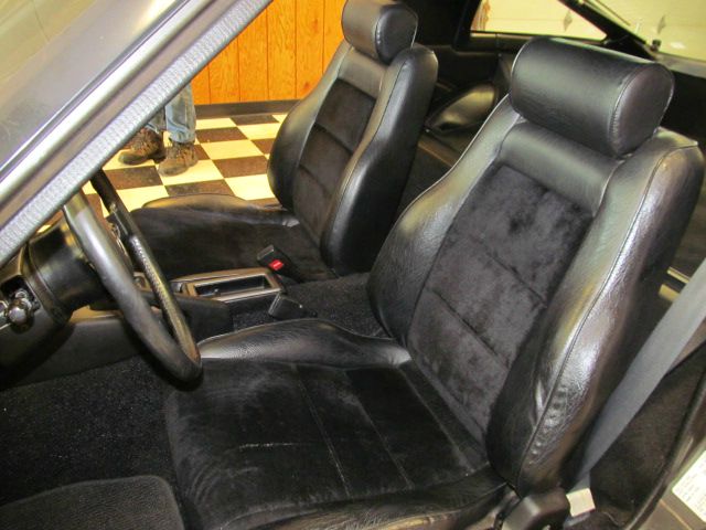 Mazda RX-7 1983 photo 20