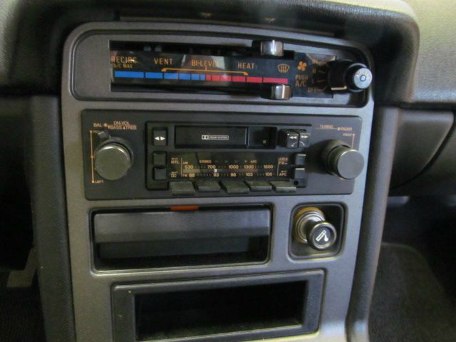 Mazda RX-7 1983 photo 41