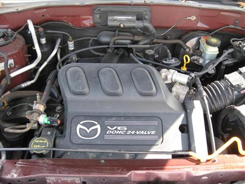Mazda Tribute 2001 photo 4
