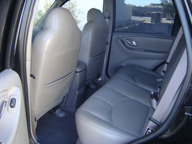 Mazda Tribute 2001 photo 6