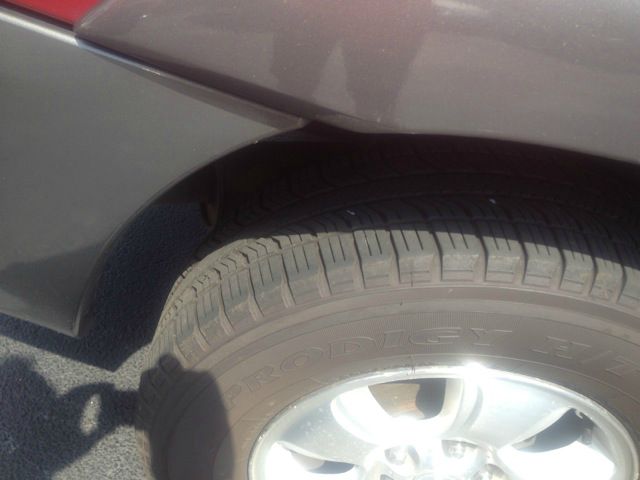 Mazda Tribute 2003 photo 2