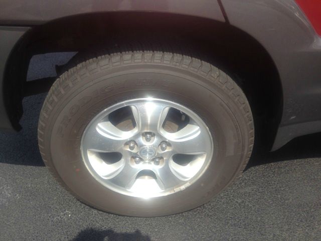 Mazda Tribute 2003 photo 4