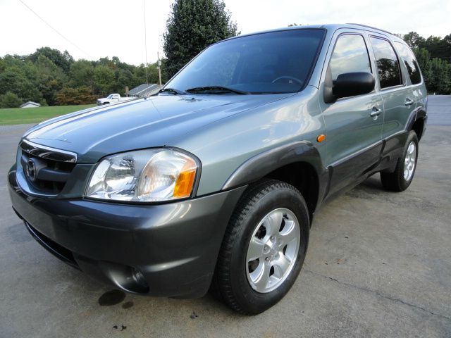 Mazda Tribute 2003 photo 2