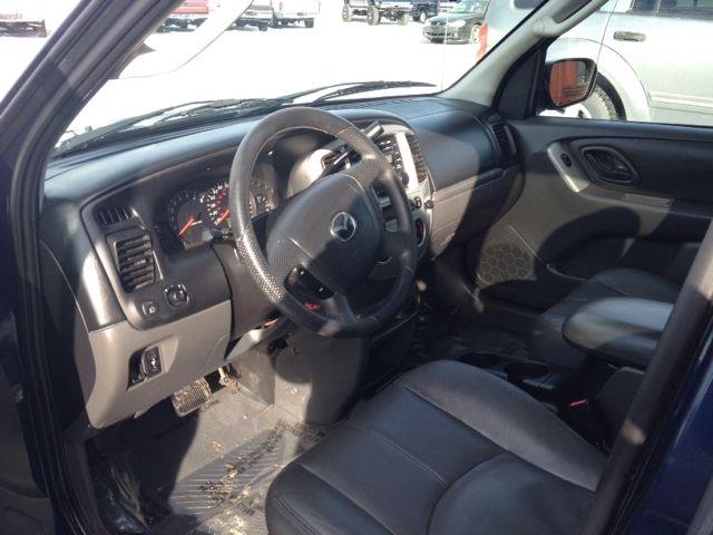 Mazda Tribute 2003 photo 3