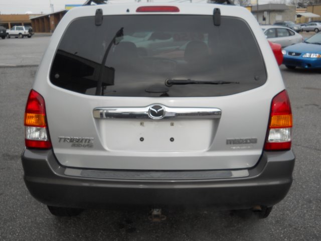 Mazda Tribute 2003 photo 2
