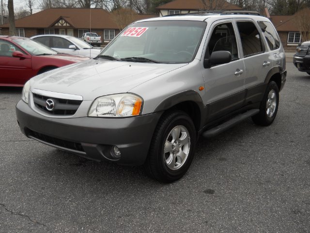 Mazda Tribute 2003 photo 3