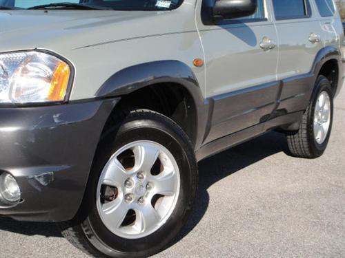 Mazda Tribute 2004 photo 1