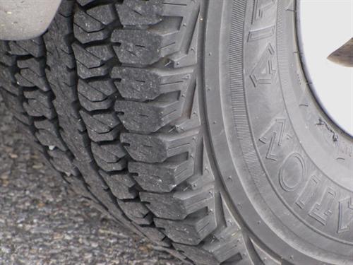 Mazda Tribute 2004 photo 1