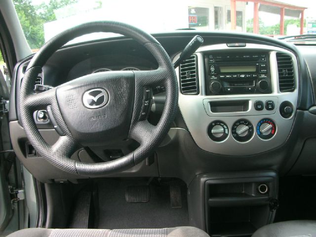 Mazda Tribute LS Truck SUV