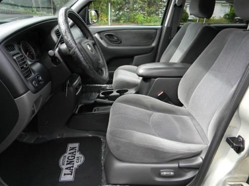 Mazda Tribute 2004 photo 4