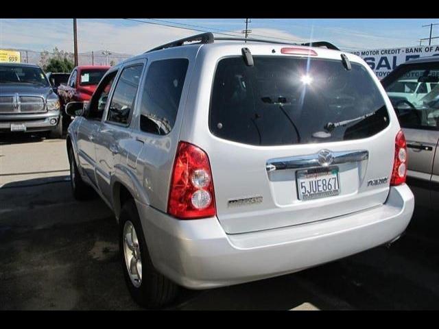 Mazda Tribute 2005 photo 1