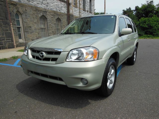 Mazda Tribute 2005 photo 3