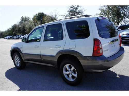 Mazda Tribute 2005 photo 2