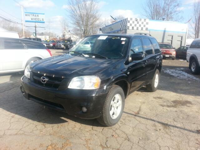 Mazda Tribute 2005 photo 2