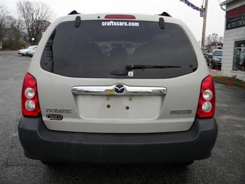 Mazda Tribute 2005 photo 2