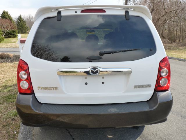 Mazda Tribute 2006 photo 21