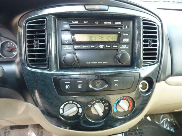 Mazda Tribute 2006 photo 28