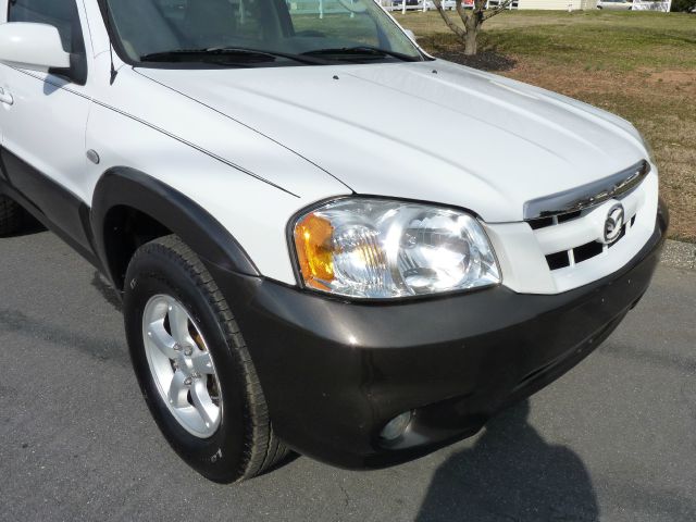 Mazda Tribute 2006 photo 4