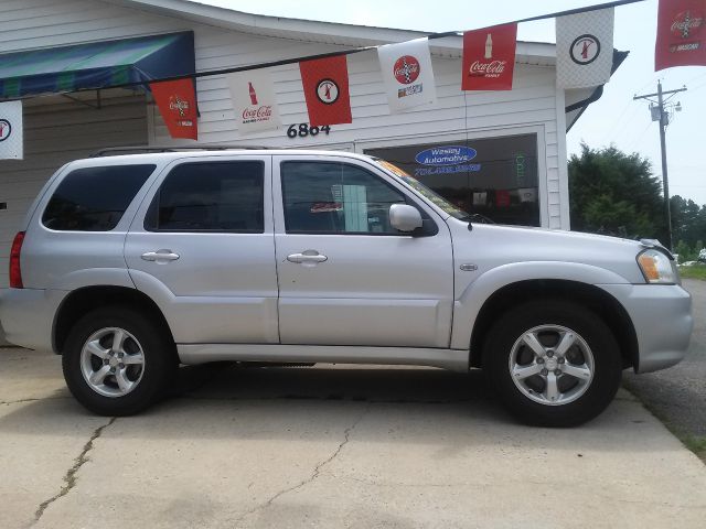 Mazda Tribute 2006 photo 2