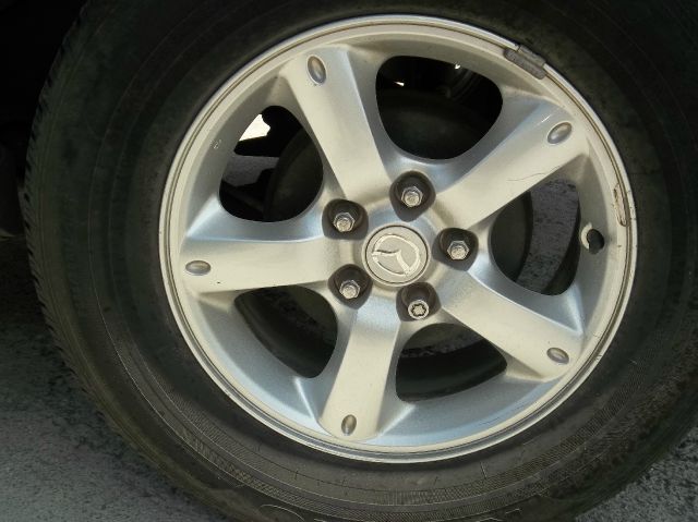 Mazda Tribute Showtruck SUV