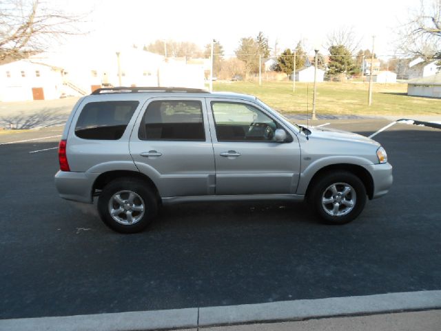 Mazda Tribute 2006 photo 1