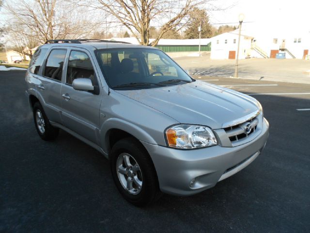 Mazda Tribute 2006 photo 2